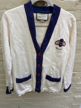 Stunning Gucci authentic knit bee cardigan EUC